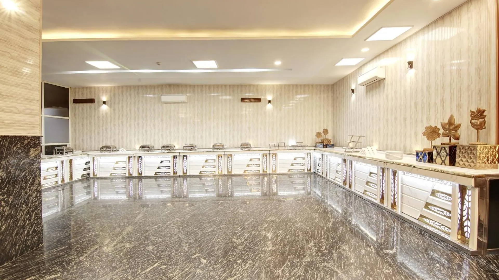 Hotel Grand Manor Gurgaon