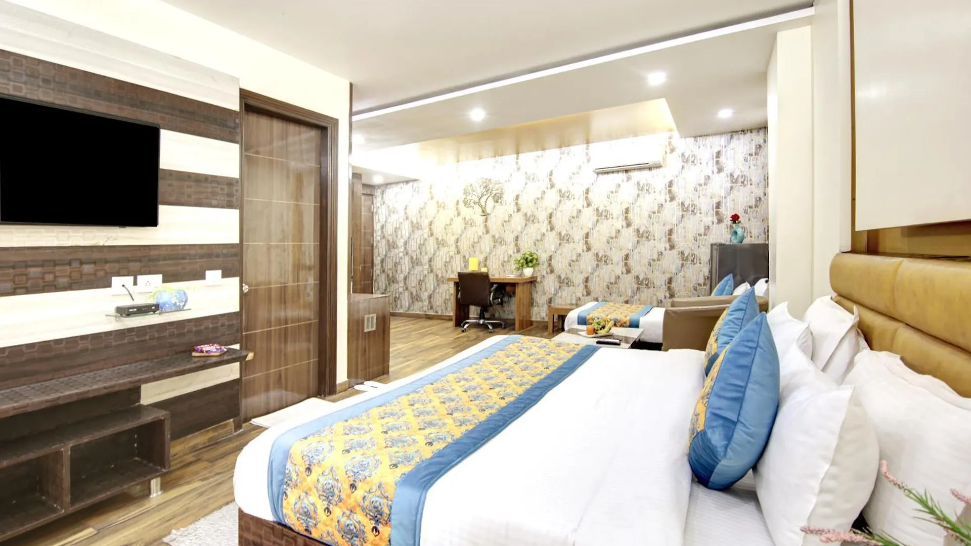 Hotel Grand Manor Gurgaon
